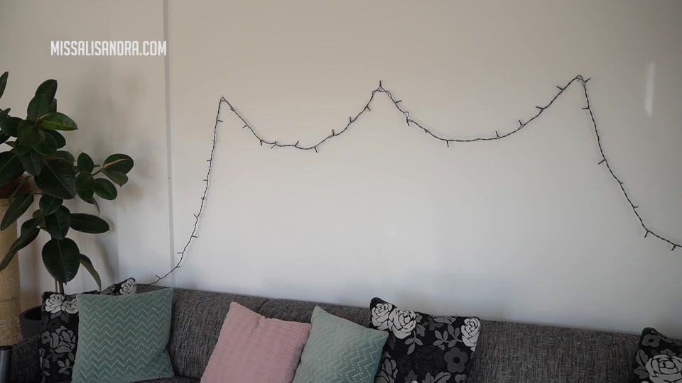 video porno 29 Miss Alisandra – Mi Favorito Topless Tease, cameron dee femdom en femdom porno