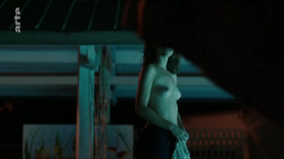 Stephane Caillard - Maroni, les fantomes du fleuve s01e01-02 (2018) HD 720p!!!