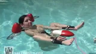 Casa de Gord19 11 29 Reyja - Floaty piscina rígida de la esposa Parte I