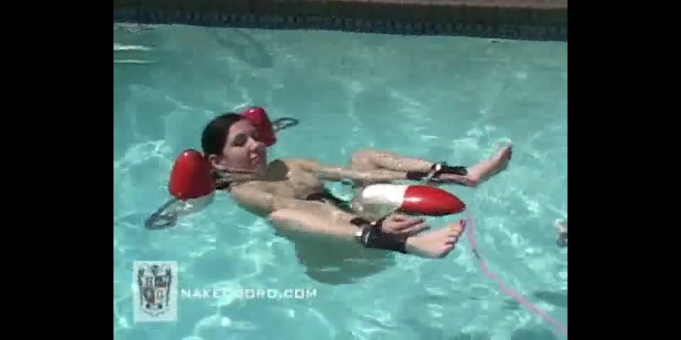 Casa de Gord19 11 29 Reyja - Floaty piscina rígida de la esposa Parte I