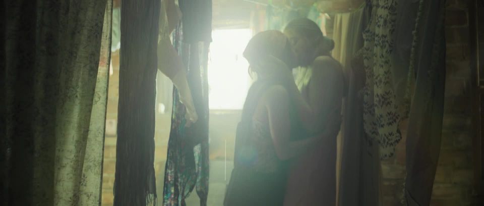 Veronica Sanchez,Lali Esposito, Yany Prado, etc - Sky Rojo s01e04-05 (2021) HD 1080p - [Celebrity porn]