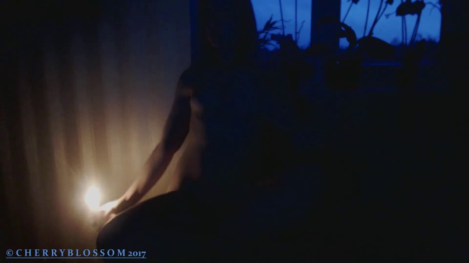 Misstress Liliya – Light.