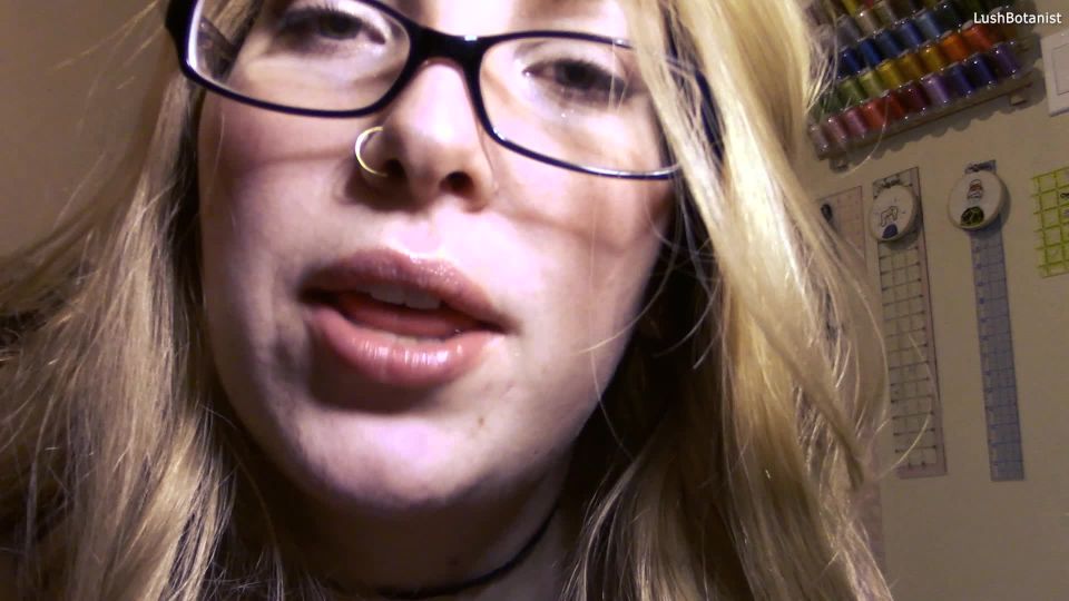 adulto xxx clip 11 Botanista Lush – Atrapado en mi repulsivo aliento de la mañana - milf - bbw cuerpo grandes tetas