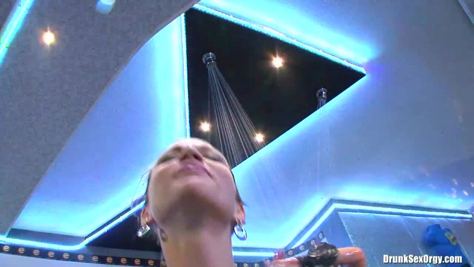 DrunkSexOrgy dso2009 11 13hd (mp4)