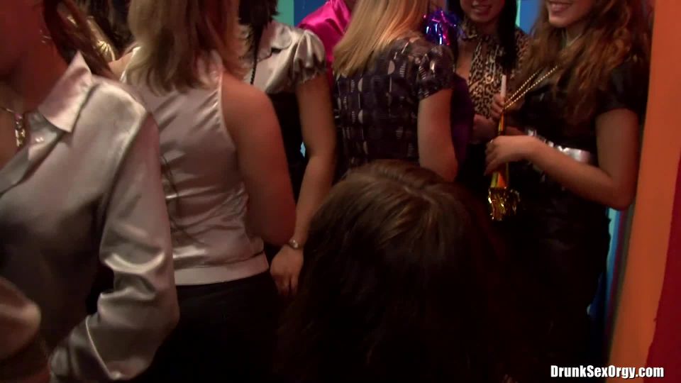 Porno tubo de año nuevo de sexo de la parte 1 — Cam 2