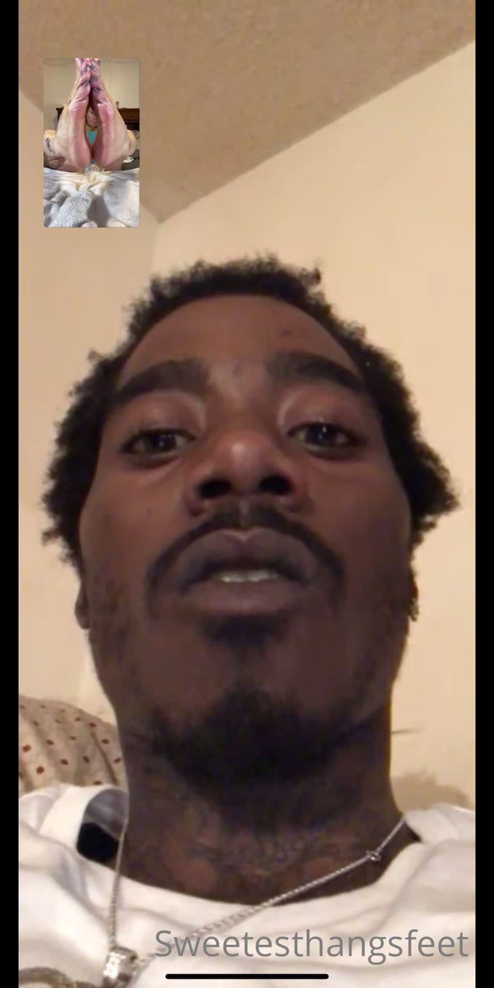 dulceesthangsfeet 87138471 así que hice un espectáculo de skype mientras este hombre estaba poniendo  dulceesthangsfeet  paja porno