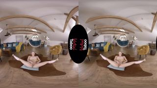 virtual reality - Virtualtaboo presents Legs Wide Open – Mia Split