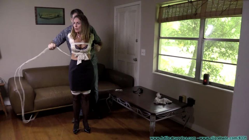 A Casual Encounter with Carissa Dumond Pt 1.mp4