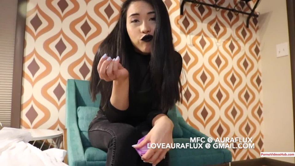 adulto xxx clip 12 gay fetiche médico fetiche porno  AedonFlux – Piggy consigue un fetiche de tratar