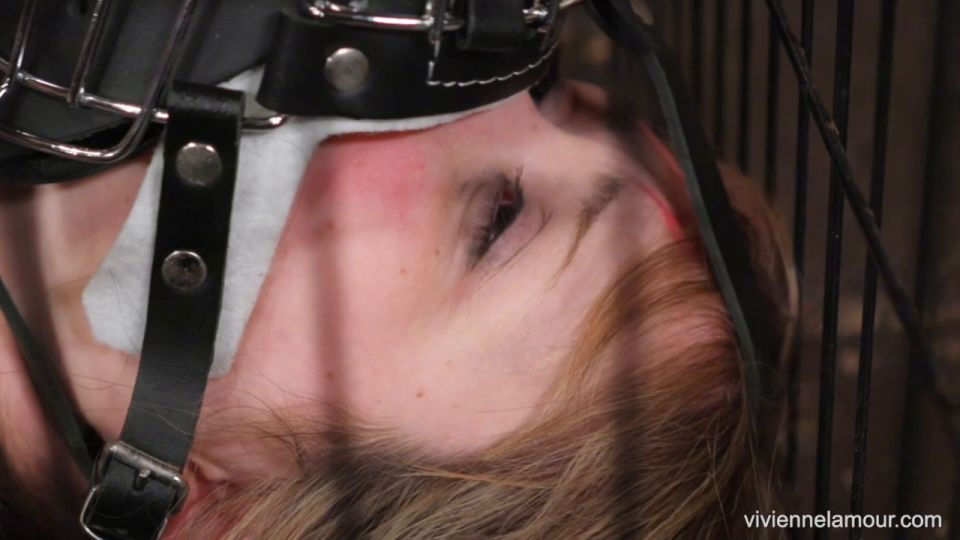 La ruptura del esclavo 49 parte 9 - se golpea - esclavitud