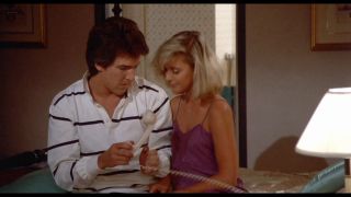 Susanna Hoffs & Dedee Pfeiffer in The Allnighter 1987 B