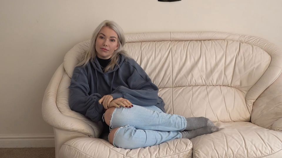 Vídeo Nicky Entra en la entrada 8 720p HD