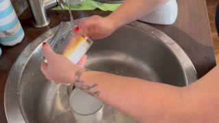 Sex Friends in the Snow 720p