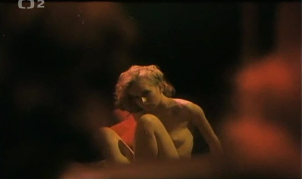 Ivana Chylkova, Lucie Bila, etc - Ta naee pisnicka ceska II (1990) HD 720p - (Porno de la Celebridad)