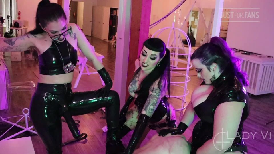 video 34 Satanatrix: Lady Vi, Cybill Troy, Diosa Nyx, Marcelo - Apetito para la destrucción anal - látex - femdom porno morena adolescente anal