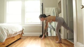 Zishy - Sasha Apex Cinco por ciento de paja [03-02-2022]