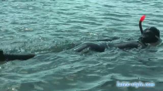 LatexVeronica LATEX 47 20110428 buceo de látex (mp4)