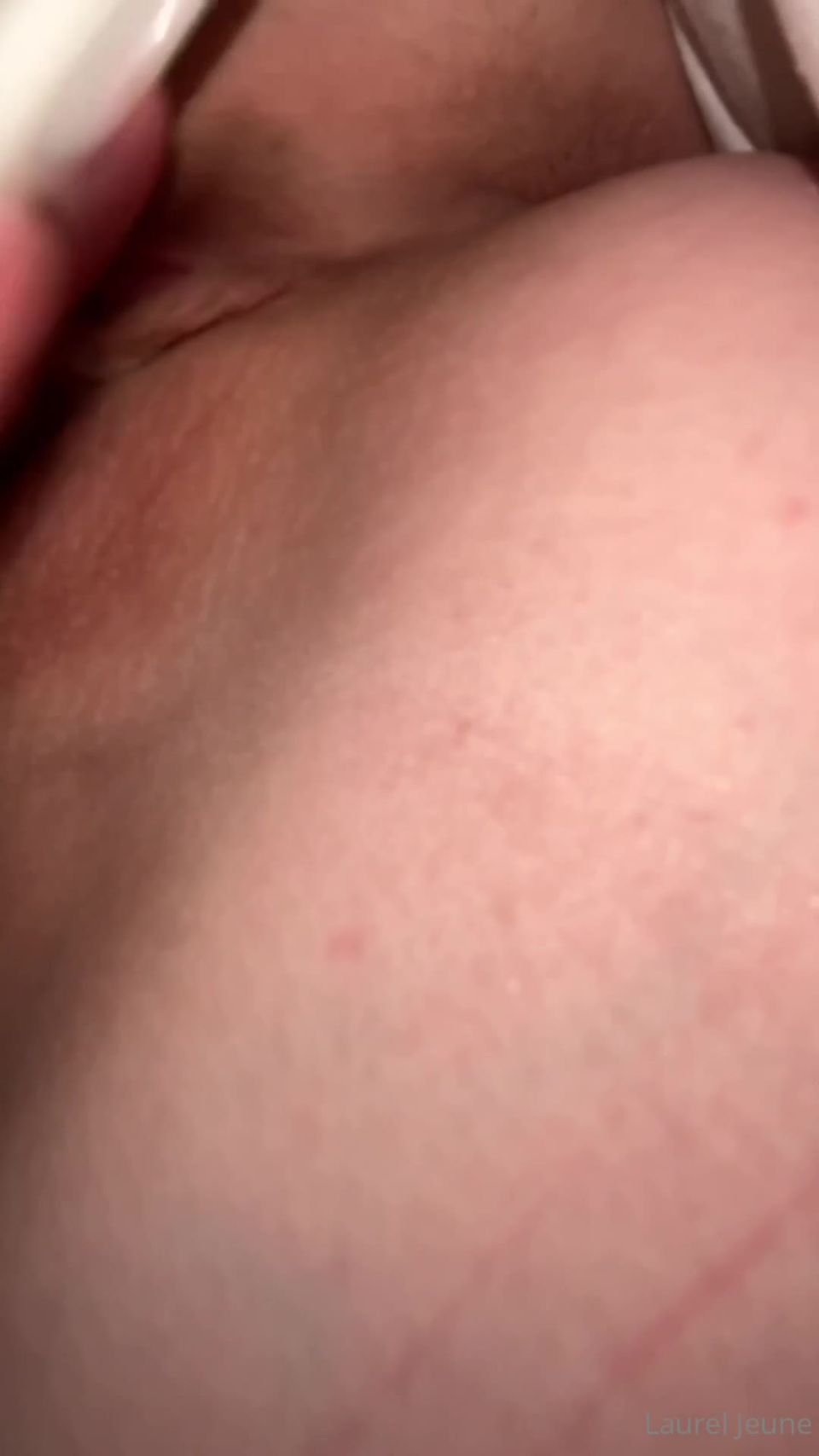 Laurel Jeune (laureljeune) Pussy dedos húmedos solo para fans de la foto (porno de Amateur)