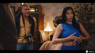 6231 Morena francesa con falsos Tetas Engrandecidas Mejoradas Obtiene su N...