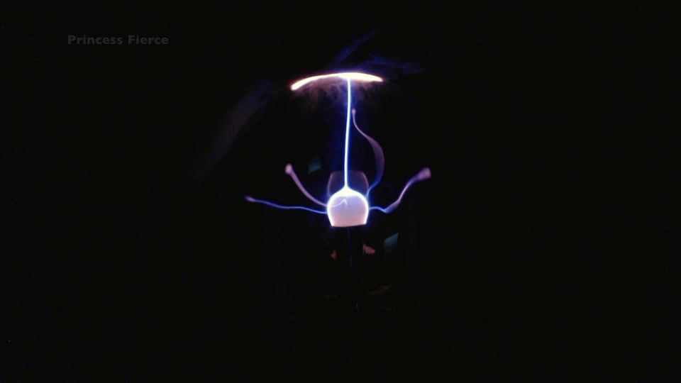 Princesa Fierce - Poppers Deep Hypno Trance (Porno femenino)