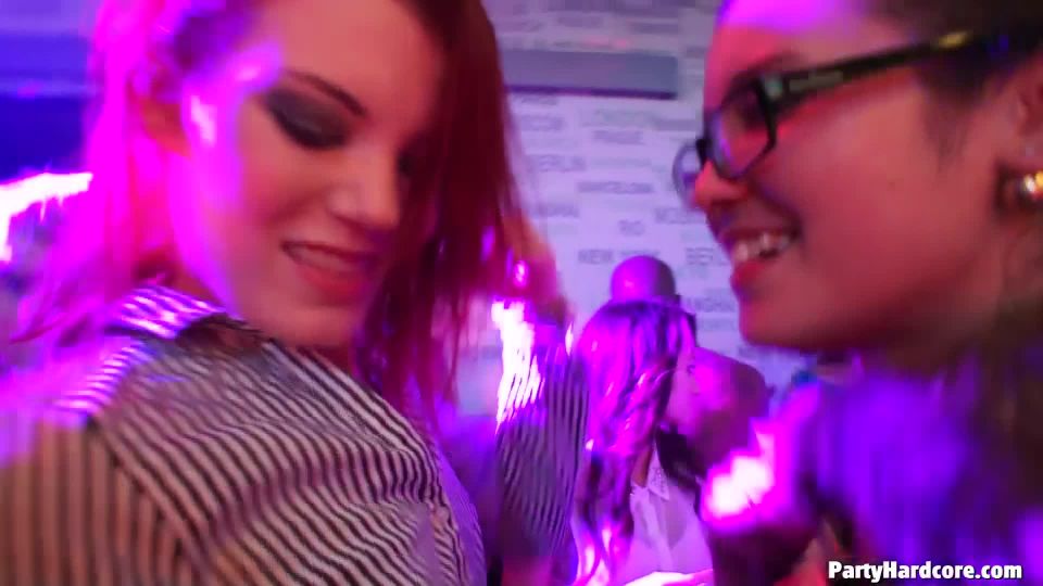 Party Hardcore Gone Crazy Vol. 33 Part 5 - Cam 2