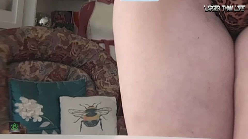 LTLGiantessClipss - Gigante Ginger en compañero de trabajo se convierte en gigante chico juguete SFX - Bigboobs