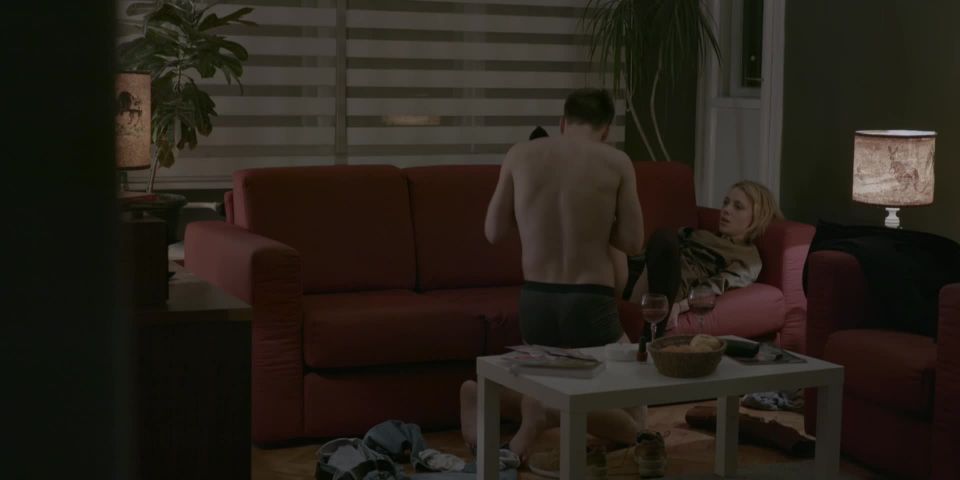 Sara Simovic - Strano telo (2018) HD 1080p - [Celebrity porn]