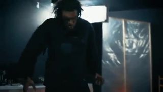 Superheroína Bella Rolland