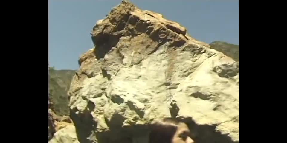 Shane's World #28: El Bolo del Diablo, Escena 2