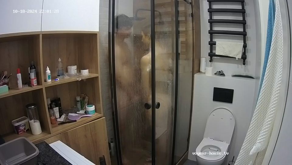 Voyeur - Casa - Marianthi y ducha Magni Suck 18 10 2024 720P - Amateur