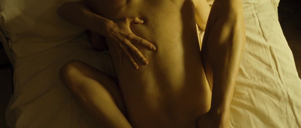 Jodie Foster – A Very Long Engagement (2004) HD 1080p - (Celebrity porn)