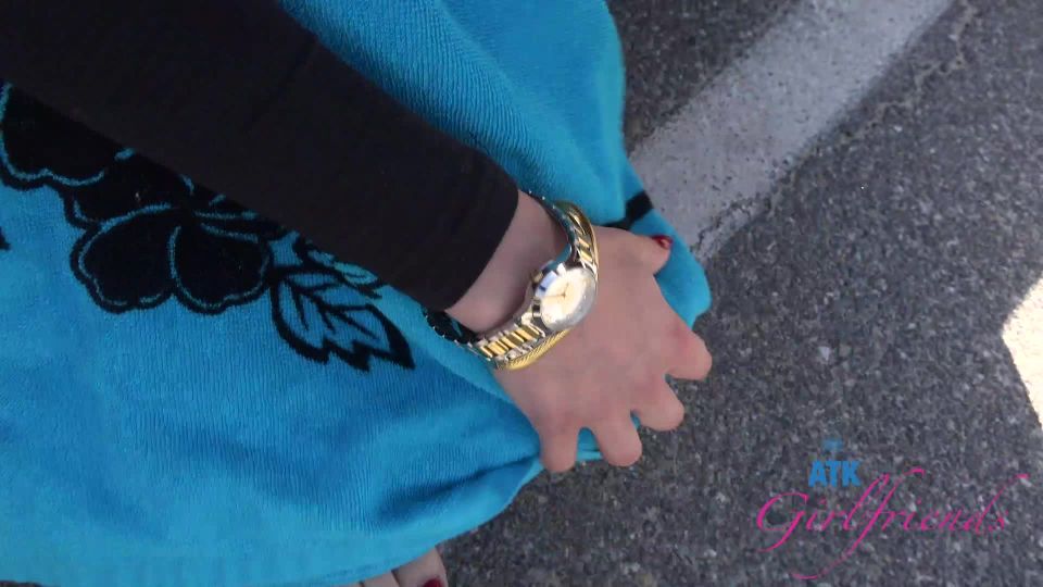 [ATKGirlfriends] Angel Windell Malibu 1 [03.19.24] [1080p]