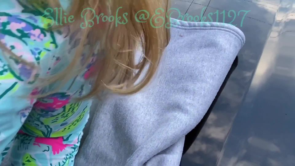 Ellie Brooks - mrselliebrooks () Mrselliebrooksthisbroaddaylightsuckandfuckonthe