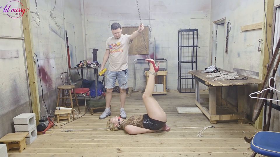 Lil Missy - Winched Upside Down And Vibed In The Lair (Apr 26, 2025) - BDSM