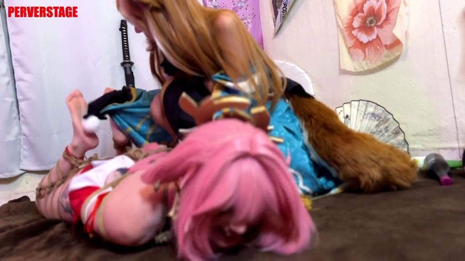 Femdom Porn Perverstage – Miss Hina juega con la vinculación y cosquillas Yae Miko (Custom)