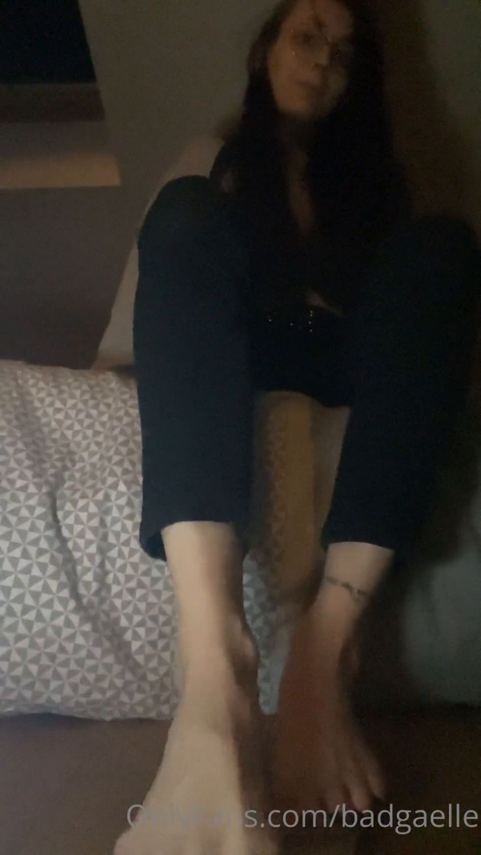 567 badgaelle 2021-04-10-0gpetzqo74avaz0veuuwj source (Femdom porn)