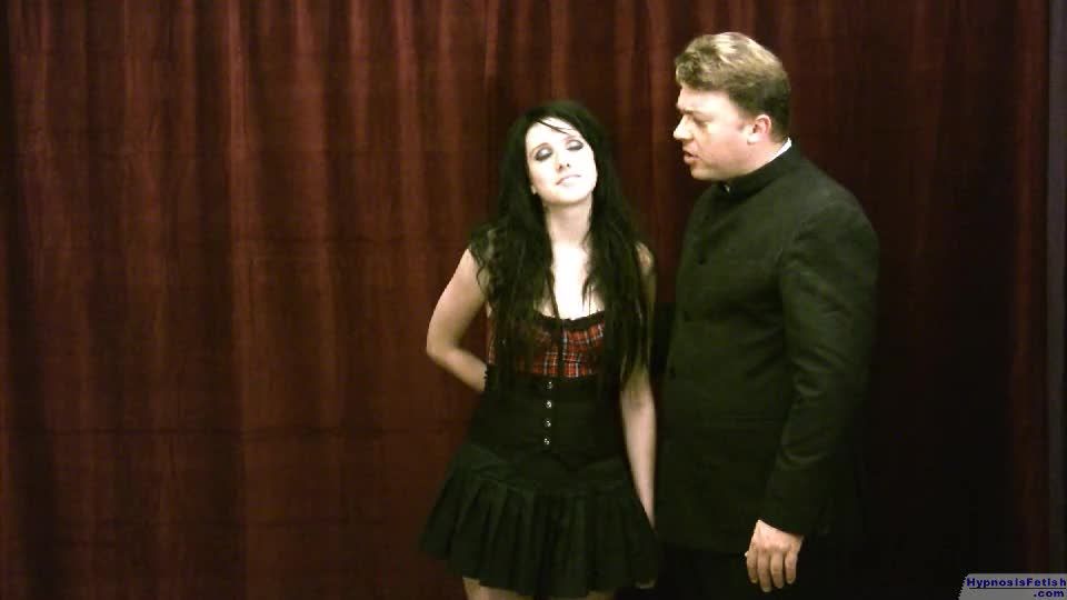 adult xxx clip 38 muscle femdom femdom porn | Hypnosis Fetish – Synthia (Clip Two) | hypnosis fetish