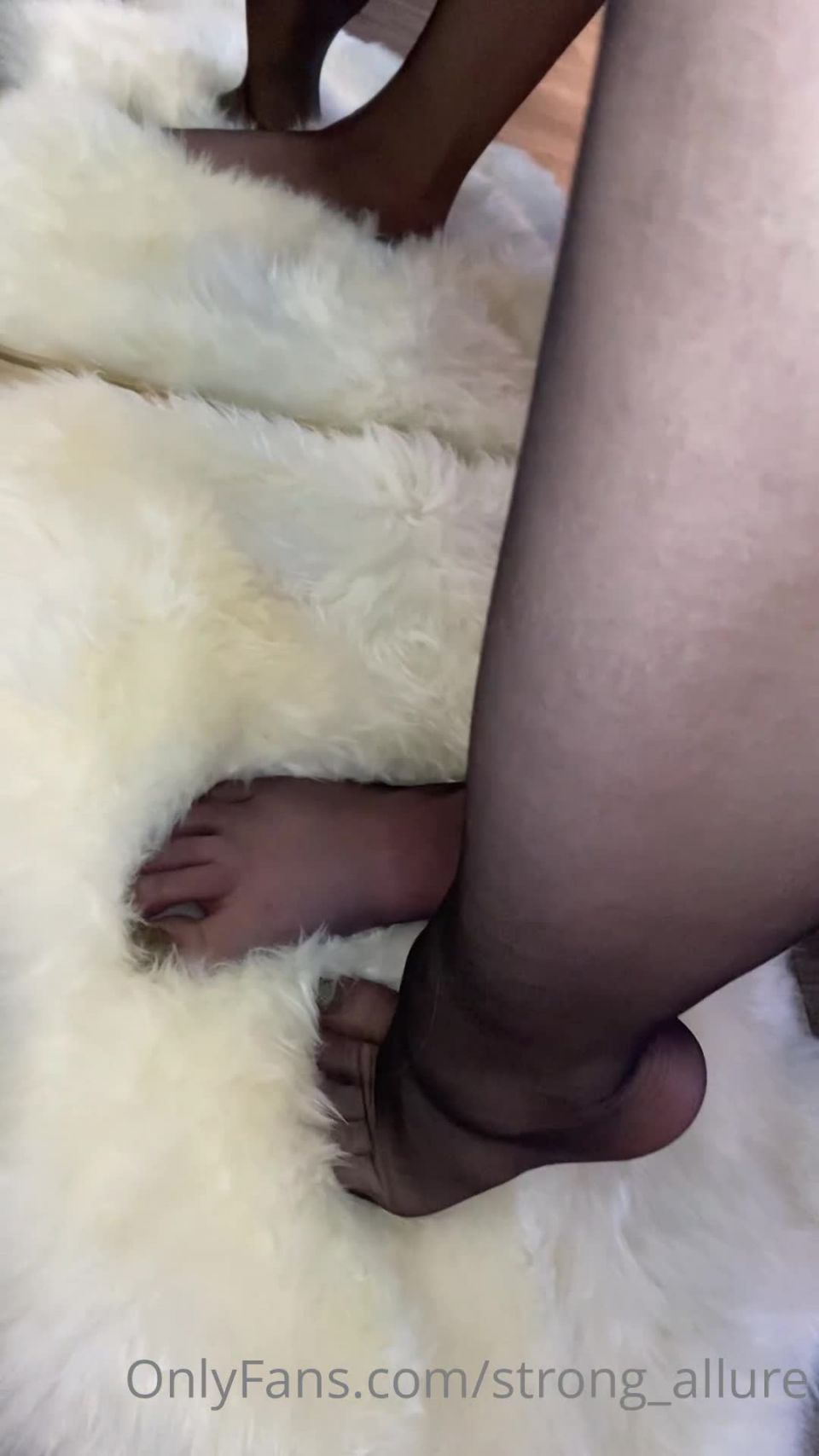 free adult video 7 primal fetish strong-allure 20 11 2020 1301216847 do you like a silky sheer pantyhose or would you rather see my bare smooth legs and feet, strong-allure on fetish porn