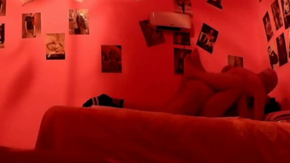 Porno tubo italiano Granpa millonario folla chicas sin condón 2