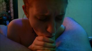 [Amateur] Girlfriend eating Cum