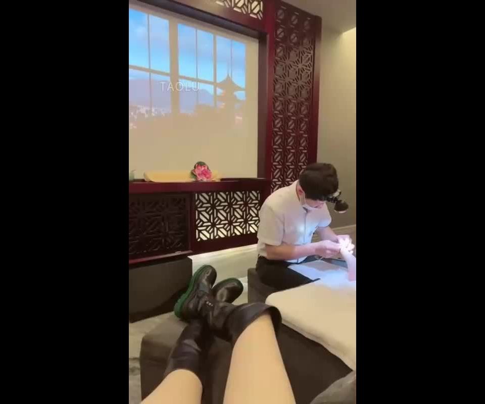 porno clip 19 Miss Yinuo Foot Shop en fetiche porno pony fetiche