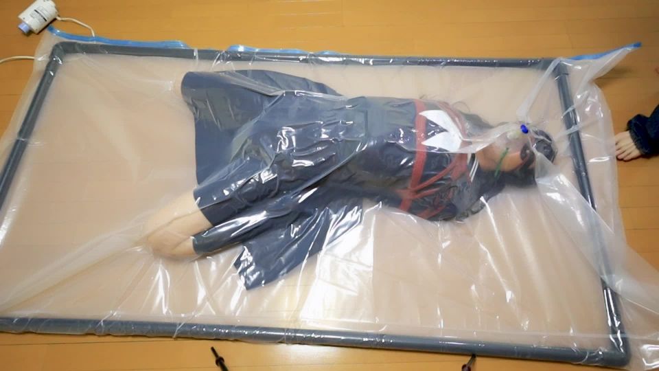 Fantia jp DDD04004120 (Uniform Compression) 制服圧縮 １０分