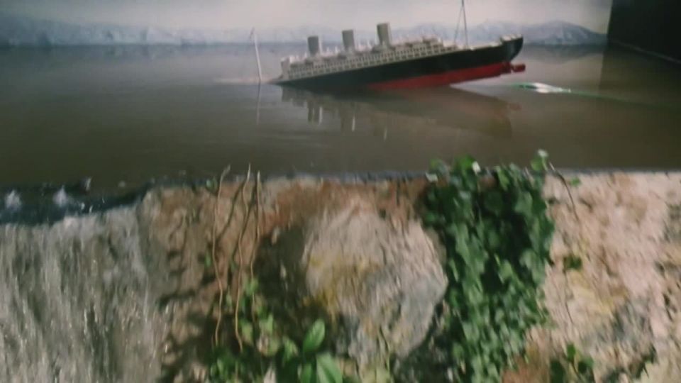 Edita Brychta, Tereza Pergnerova, etc – Akumulator 1 (1994) HD 720p - (Celebrity porn)