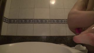 FC2PPV 4640695 3/27迄990pt♡　あのコが返ってきた!!　※新卒23歳　あの熱い痙攣セックスが好き「あ“やばい!!」ビクビク快感に堕ち、巨根に激しく突かれ身ごもる