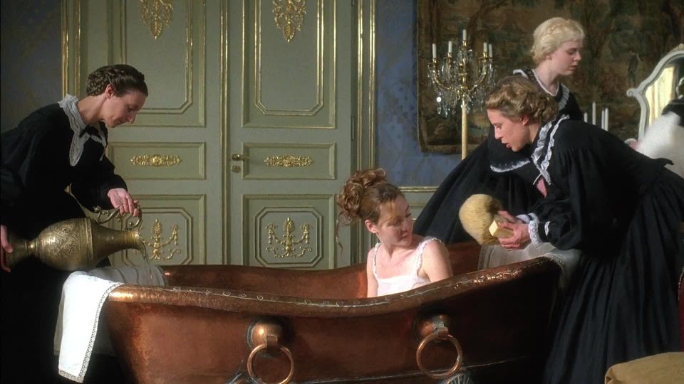 Cristiana Capotondi – Sisi (2009) HD 1080p - (Celebridad porno)