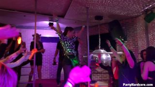 Porno tubo partido Hardcore se volvió loco Vol. 40 Parte 6 — Cam 3