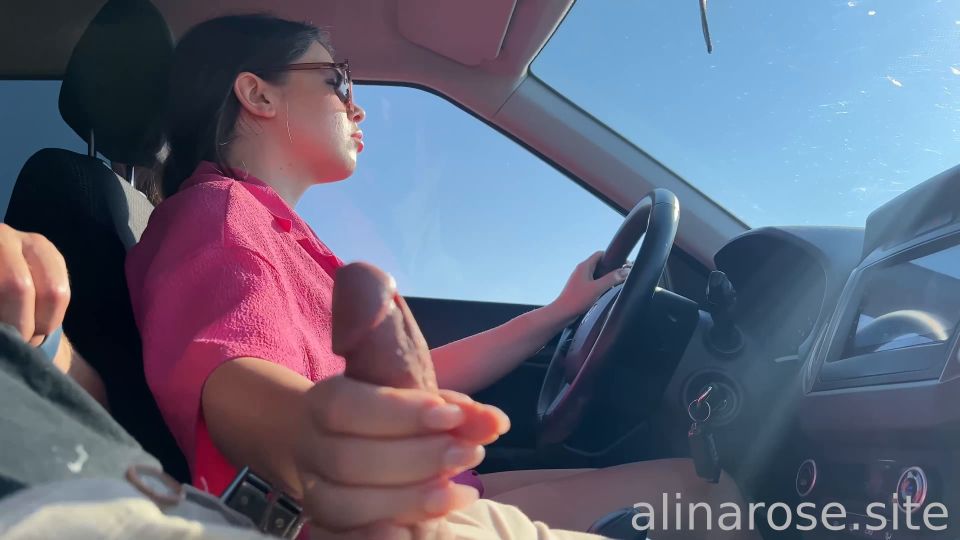 Alina Rose VIP DADDY EXCLUSIVE DICK IN ONE HAND STEERING WHEEL IN THE OTHER STRANGER