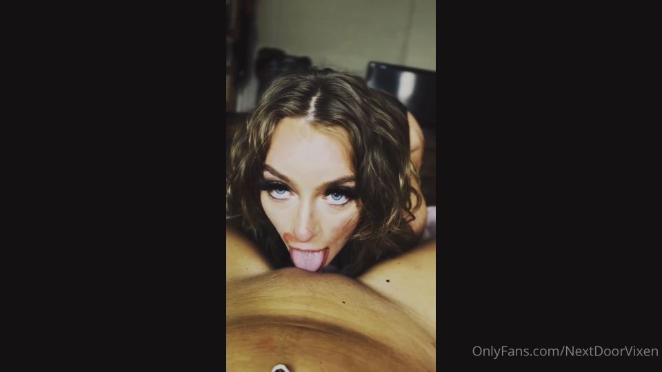 nextdoorvixen 2022-11-03 I m beyond excited to bring you a halloween special  Say he   35124f