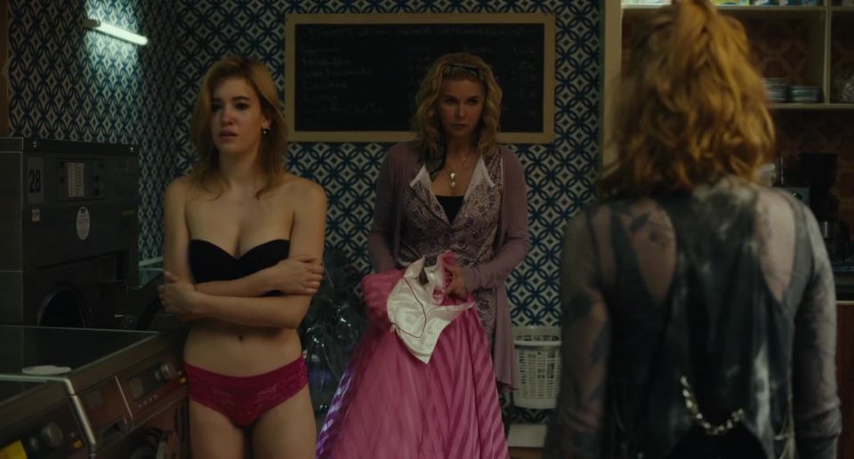 Rafaelle Cohen, Lili Gattyan, Carol Schuler - Berlin, I Love You (2019) HD 1080p - (Celebridad porno)