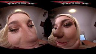  SinsVR presents Lucy Li – Face Sitting 5K (MP4, UltraHD/4K, 5400×2700) on reality 